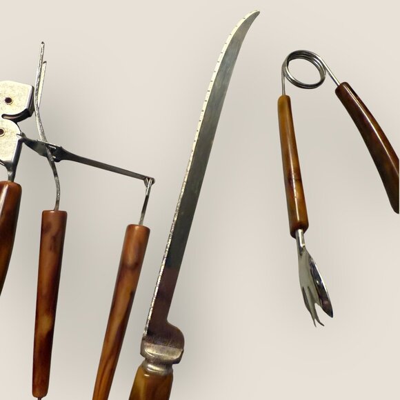 Vintage Brown Bakelite Utensil Set 1950s Tongs Knife Sharpener Fork - Picture 10 of 13